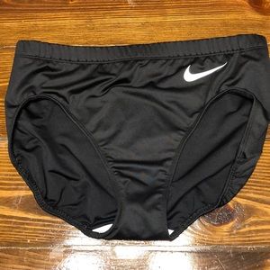 Nike Custom Fast Running Briefs Women’s Size M